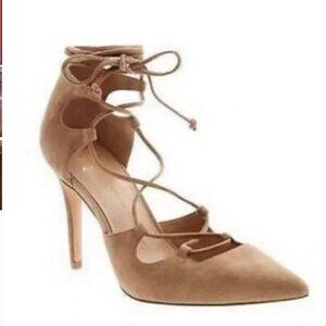 Banana Republic Nude lace up point toe heels 8.5 EUC